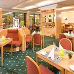 Express Frankfurt Airport By Ihg 3*