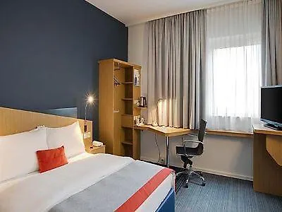 Express Frankfurt Airport By Ihg Otel 3*