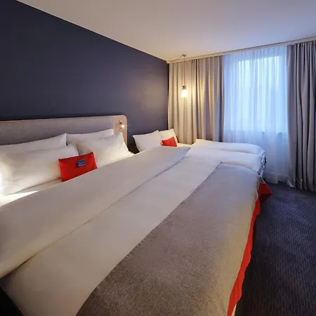 Express Frankfurt Airport By Ihg Hotel 3*