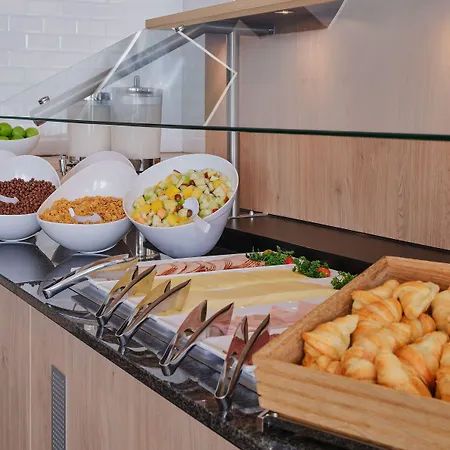 Express Frankfurt Airport By Ihg