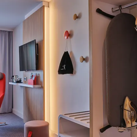Express Frankfurt Airport By Ihg 3*