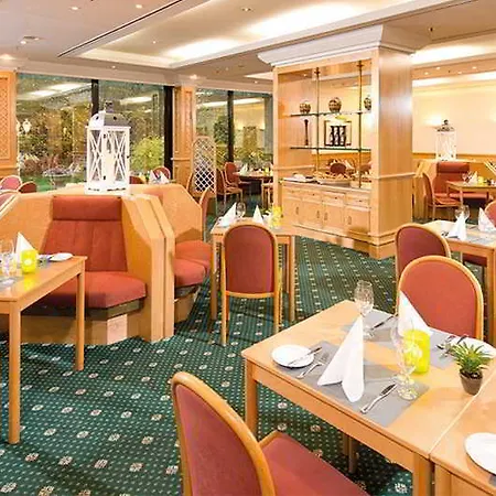 Express Frankfurt Airport By Ihg 3*