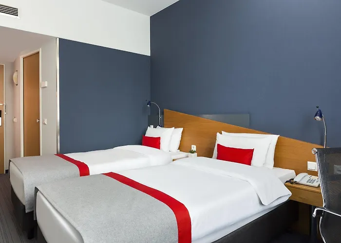 Hotel Express Frankfurt Airport By Ihg
