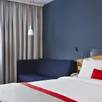 Express Frankfurt Airport By Ihg 3*