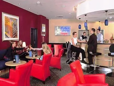 Szálloda Express Frankfurt Airport By Ihg Mörfelden-Walldorf