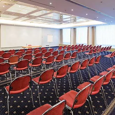 Hotel Express Frankfurt Airport By Ihg