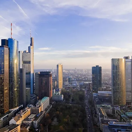 Express Frankfurt Airport By Ihg 3*