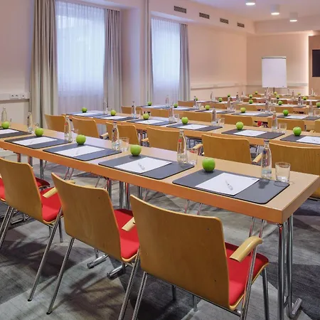 Hotel Express Frankfurt Airport By Ihg Moerfelden-Walldorf