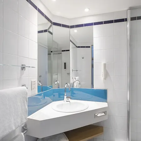 Express Frankfurt Airport By Ihg Szálloda 3*