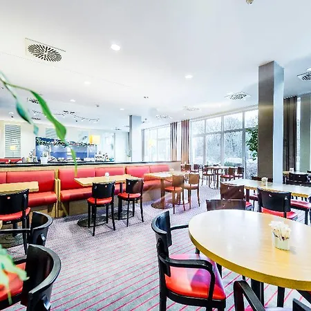 Hotel Express Frankfurt Airport By Ihg