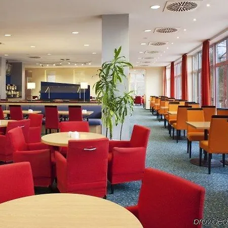 Express Frankfurt Airport By Ihg Hotel Moerfelden-Walldorf