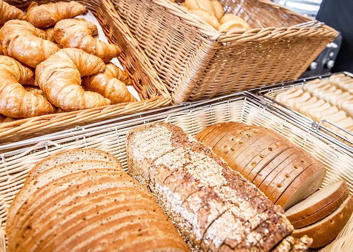 Express Frankfurt Airport By Ihg Hotel