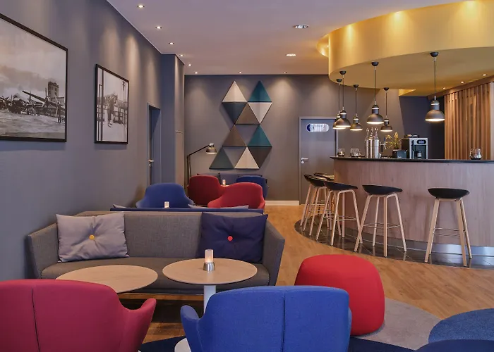 Express Frankfurt Airport By Ihg Hotel 3*