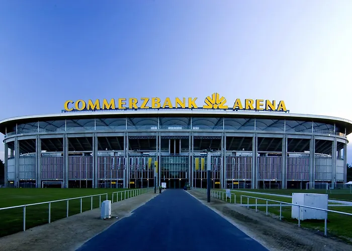 Express Frankfurt Airport By Ihg 3*